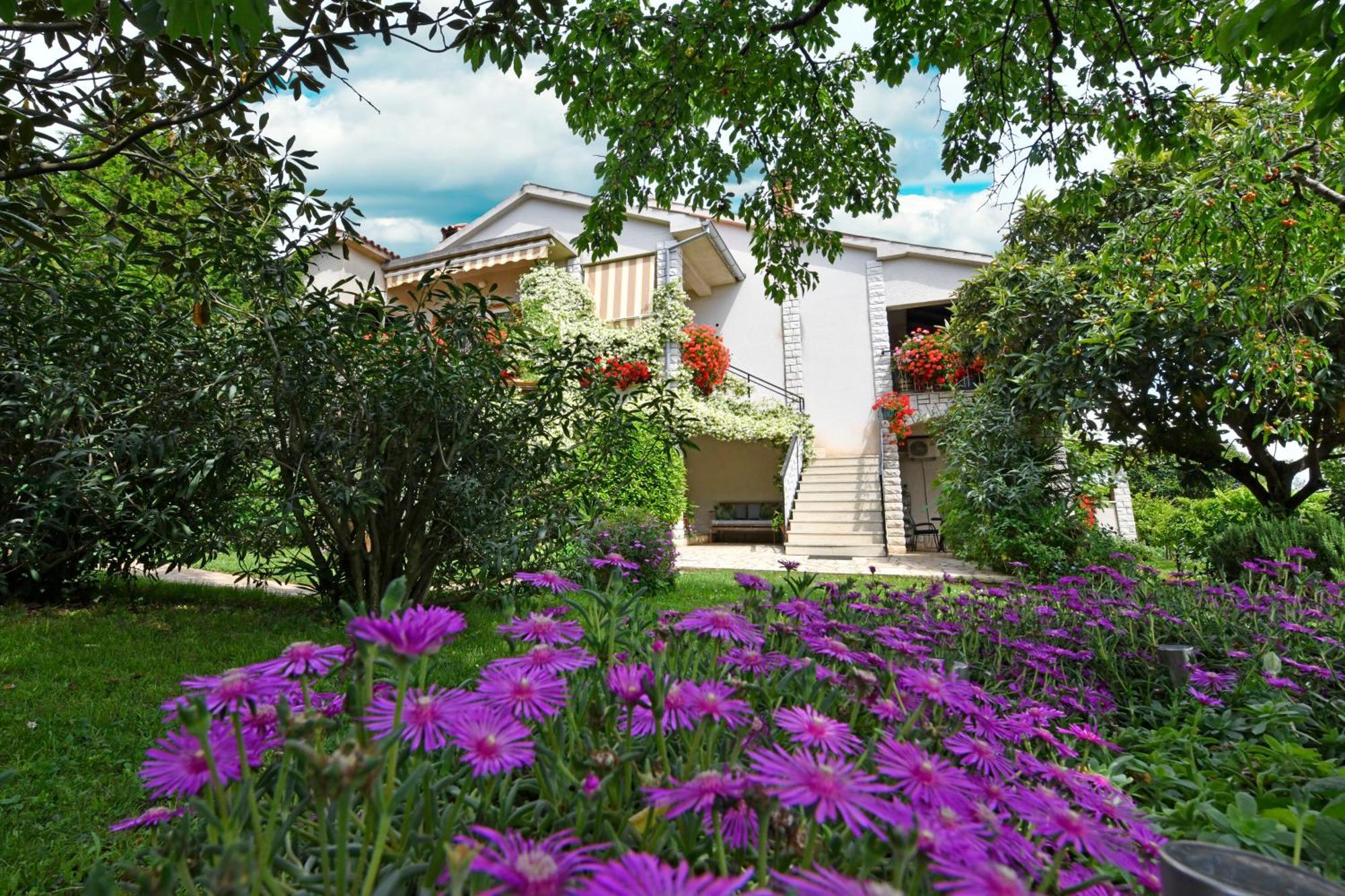 Apartment Slavica Vrvari Poreč Exterior foto